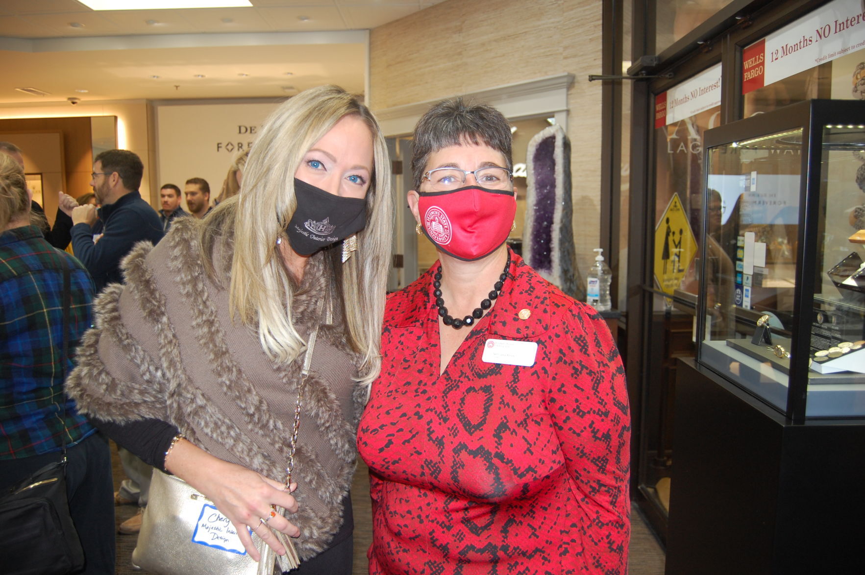 Cheryl Magnuson, ISU President Terri Goss Kinzy